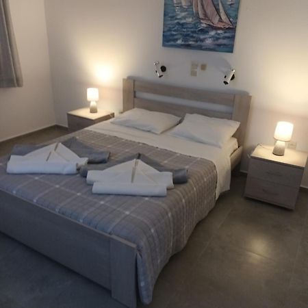 Holidays In Paros Alikí Exterior foto